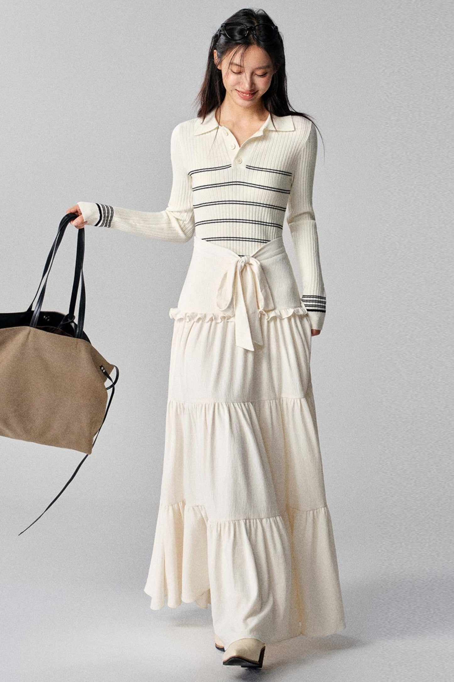 Mountains Melody White Skirt