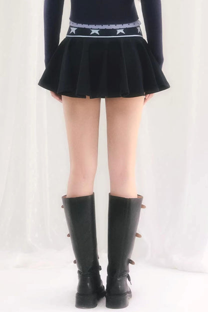 Color-Blocked Pleated Skirt