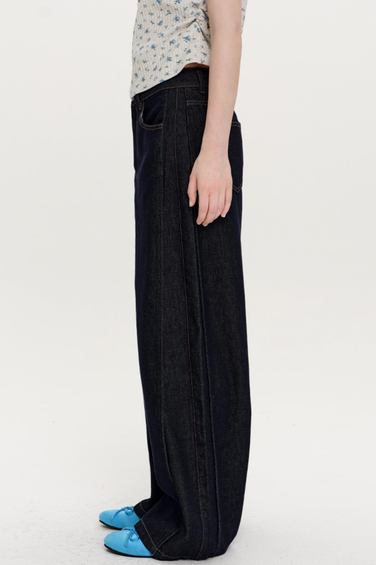 Retro Wide-Leg Slit Jeans