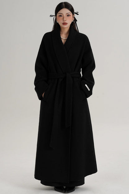 Elegant Wool Lapel Coat