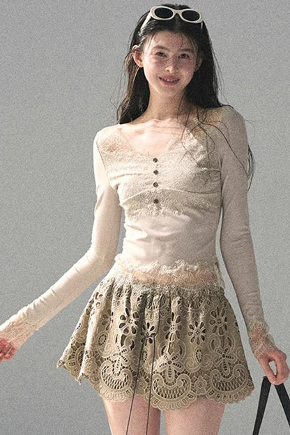 Wind Trace Lace Top