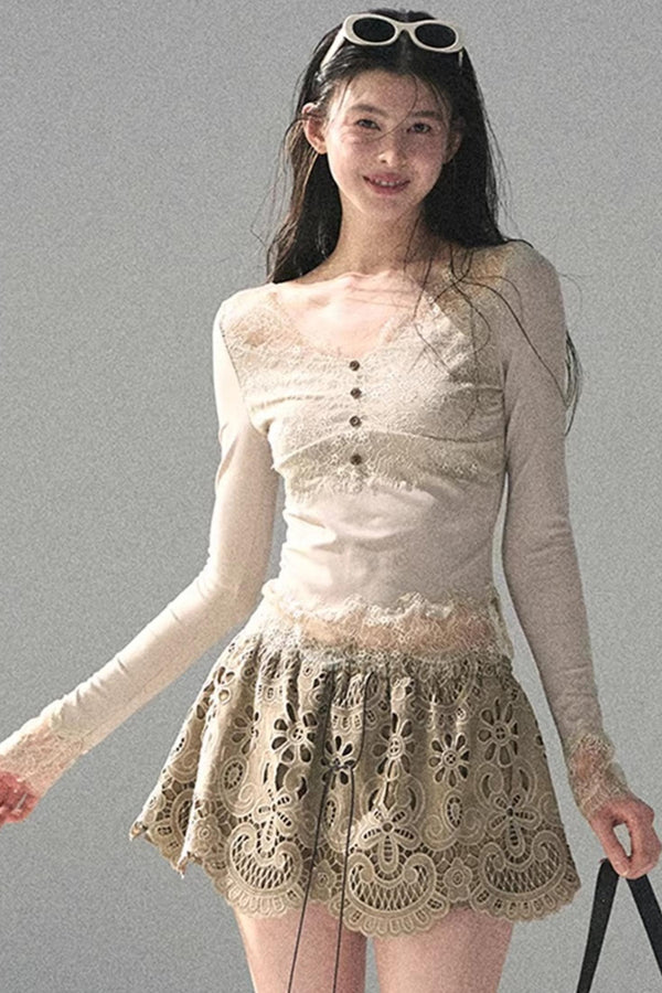 Wind Trace Lace Top