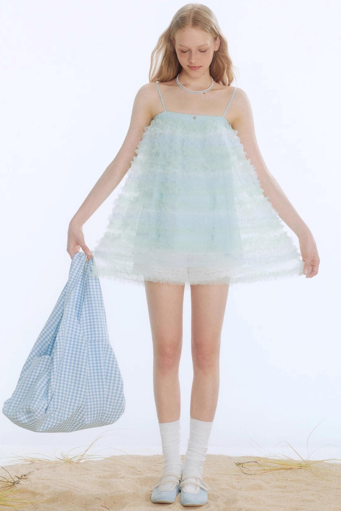 Vintage Strawberry Zipper Tote