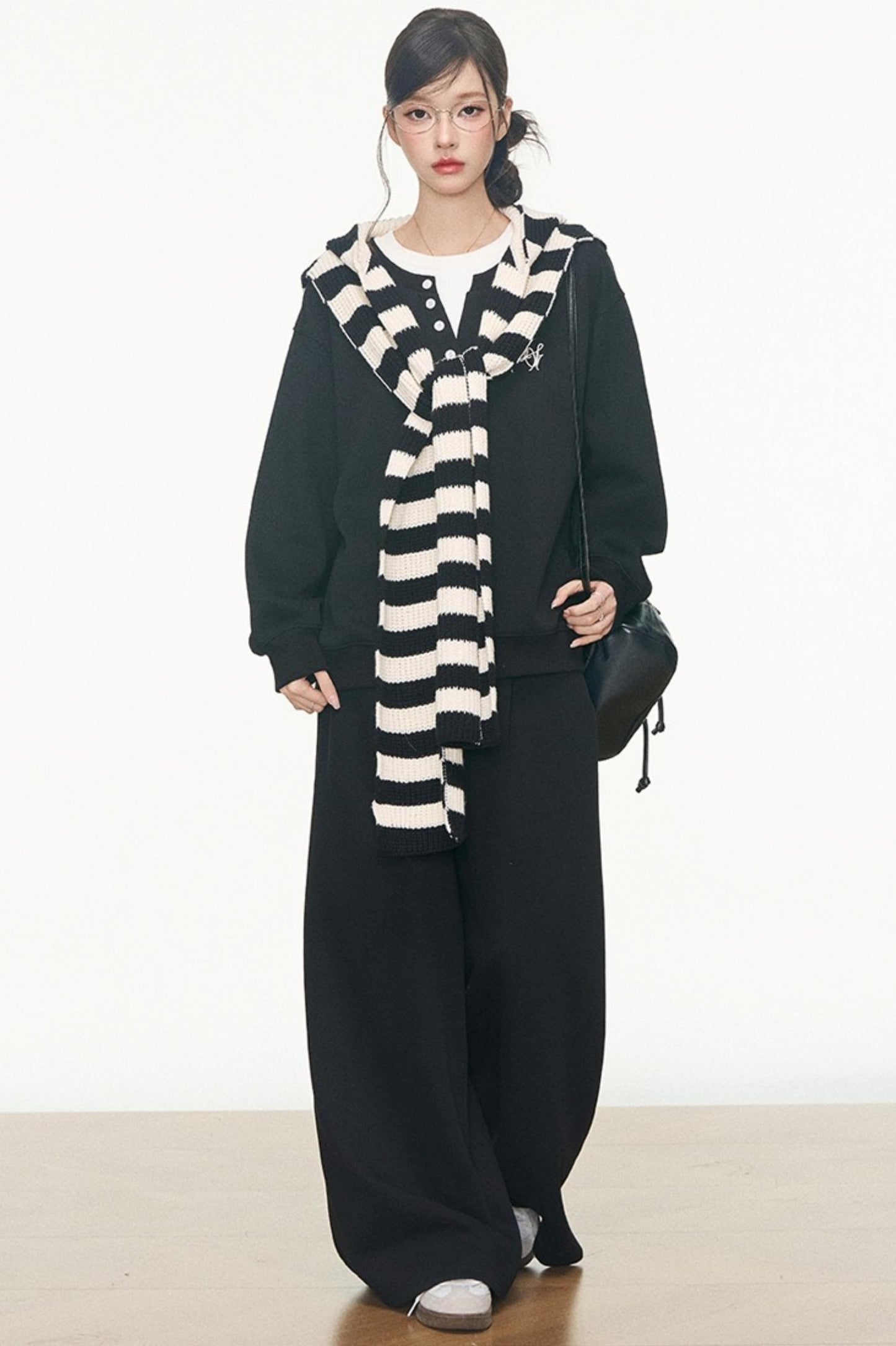 Gray Sweatshirt Set-Up