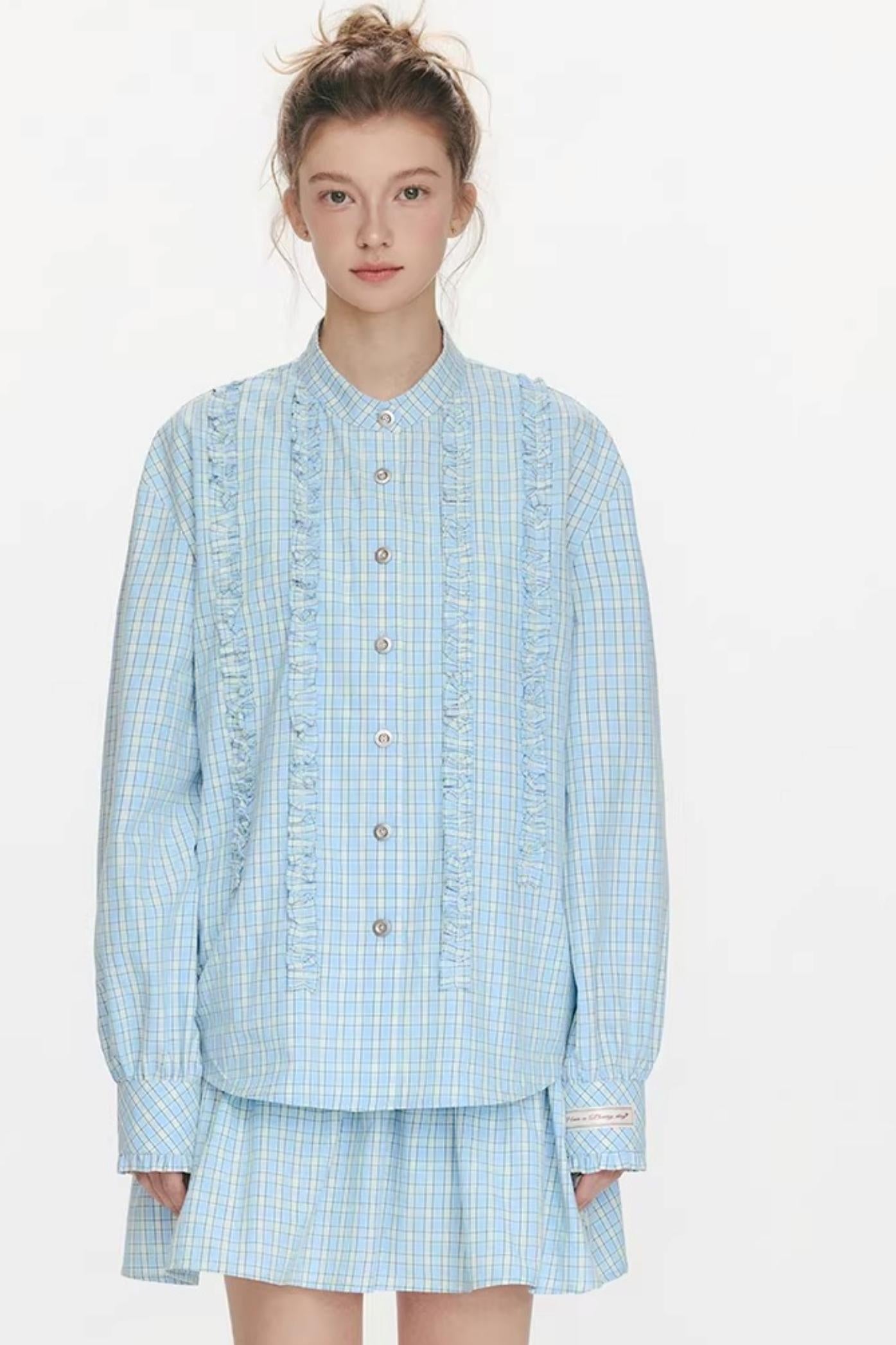 Gewebtes, geschwungenes Rüschenhemd