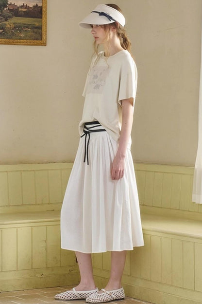 Wandering Fish Embroidered T-shirt