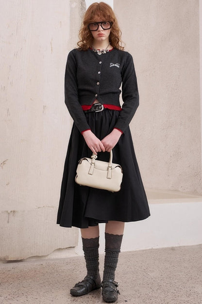 Three-Dimensional Pleated Skirt