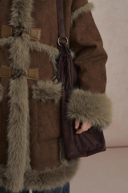 Integrated Fur Collar Horn Button Jacket