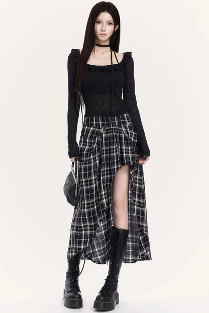 Heartbeat Ruffle Slim Top