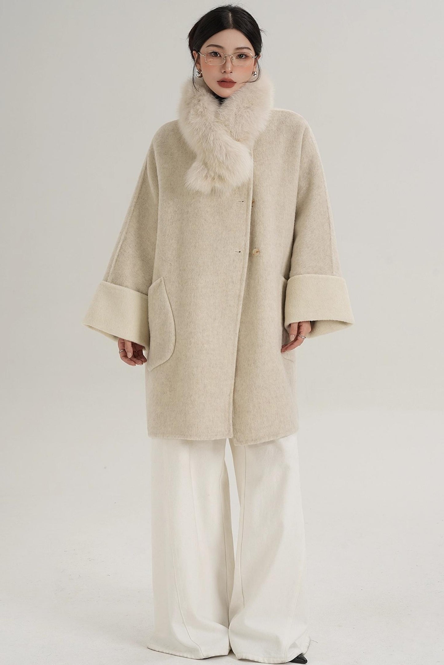 Elegant Fox Fur Collar Wool Cape Coat