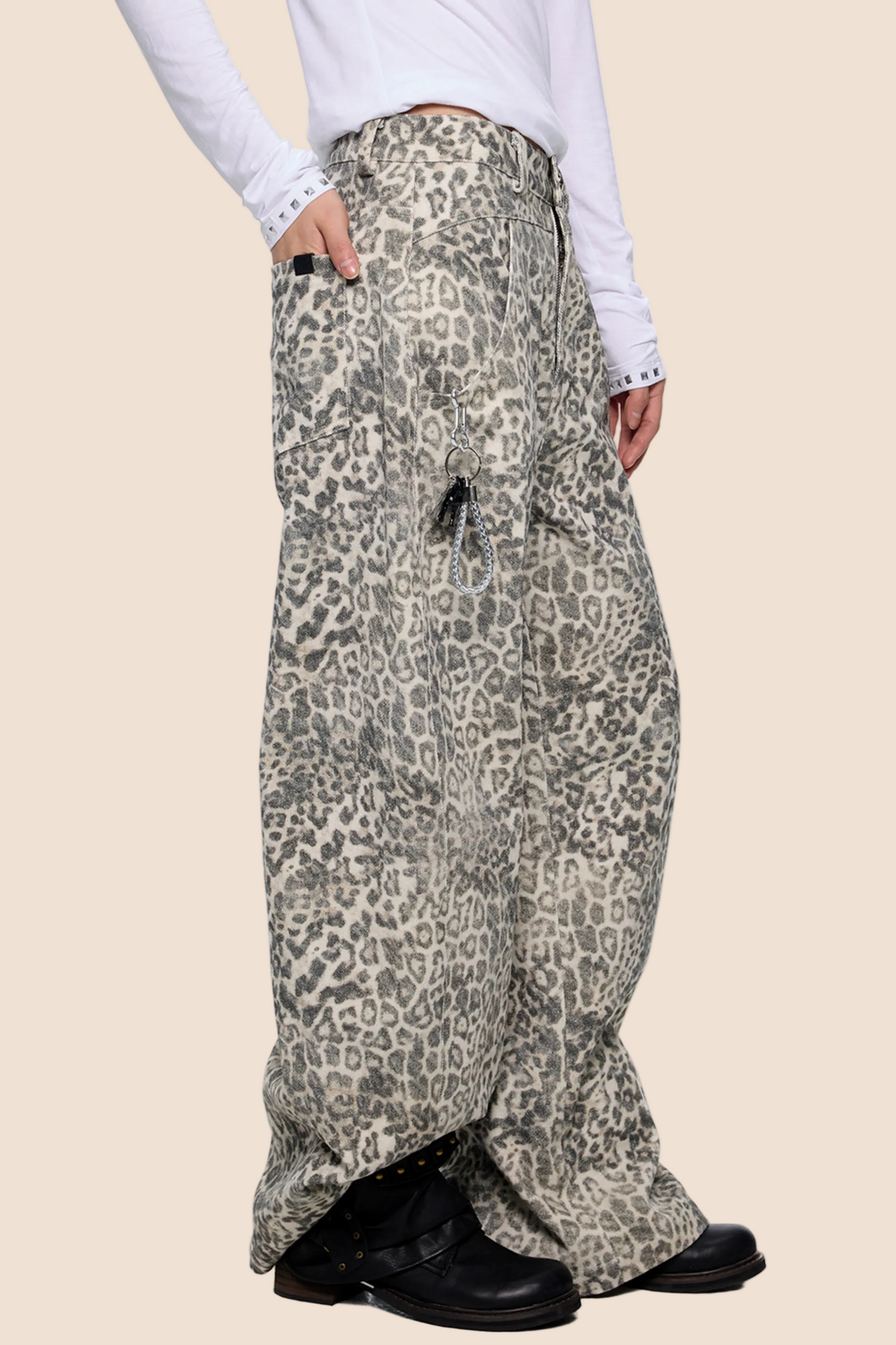 Leopard Print Retro Wide-Leg Jeans
