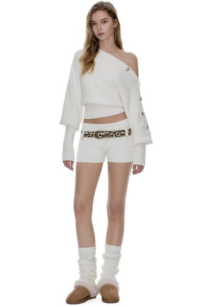 Two-Way Slanted Shoulder Sweater Set-Up