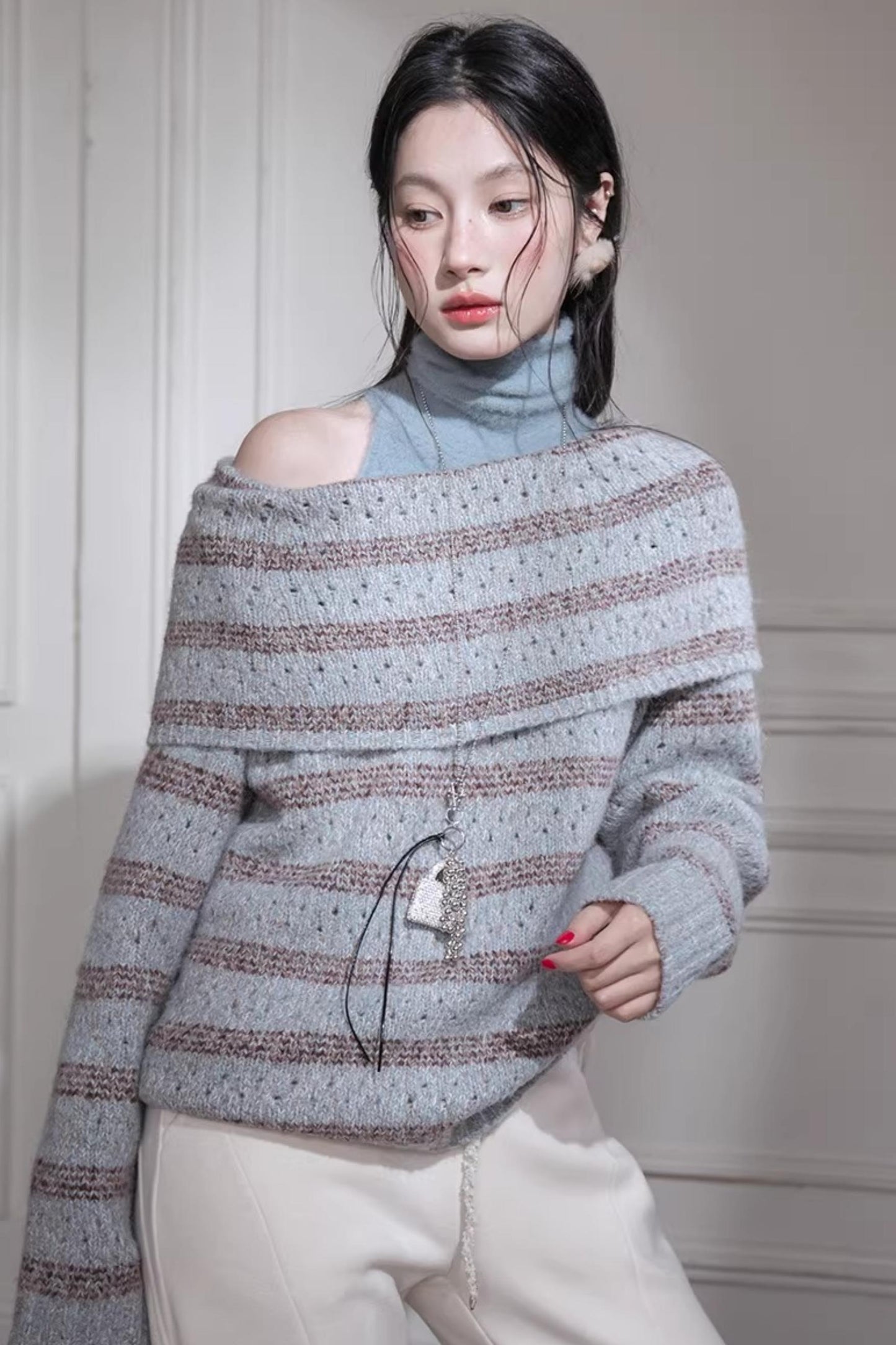 Off-Shoulder Wool Knit Vest Set