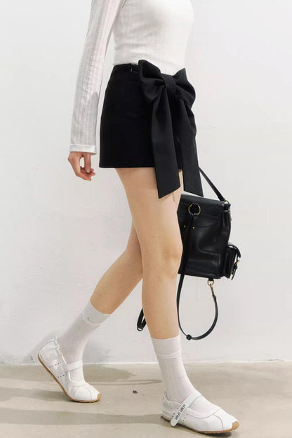 Three-Dimensional Bow Design Short Skirt