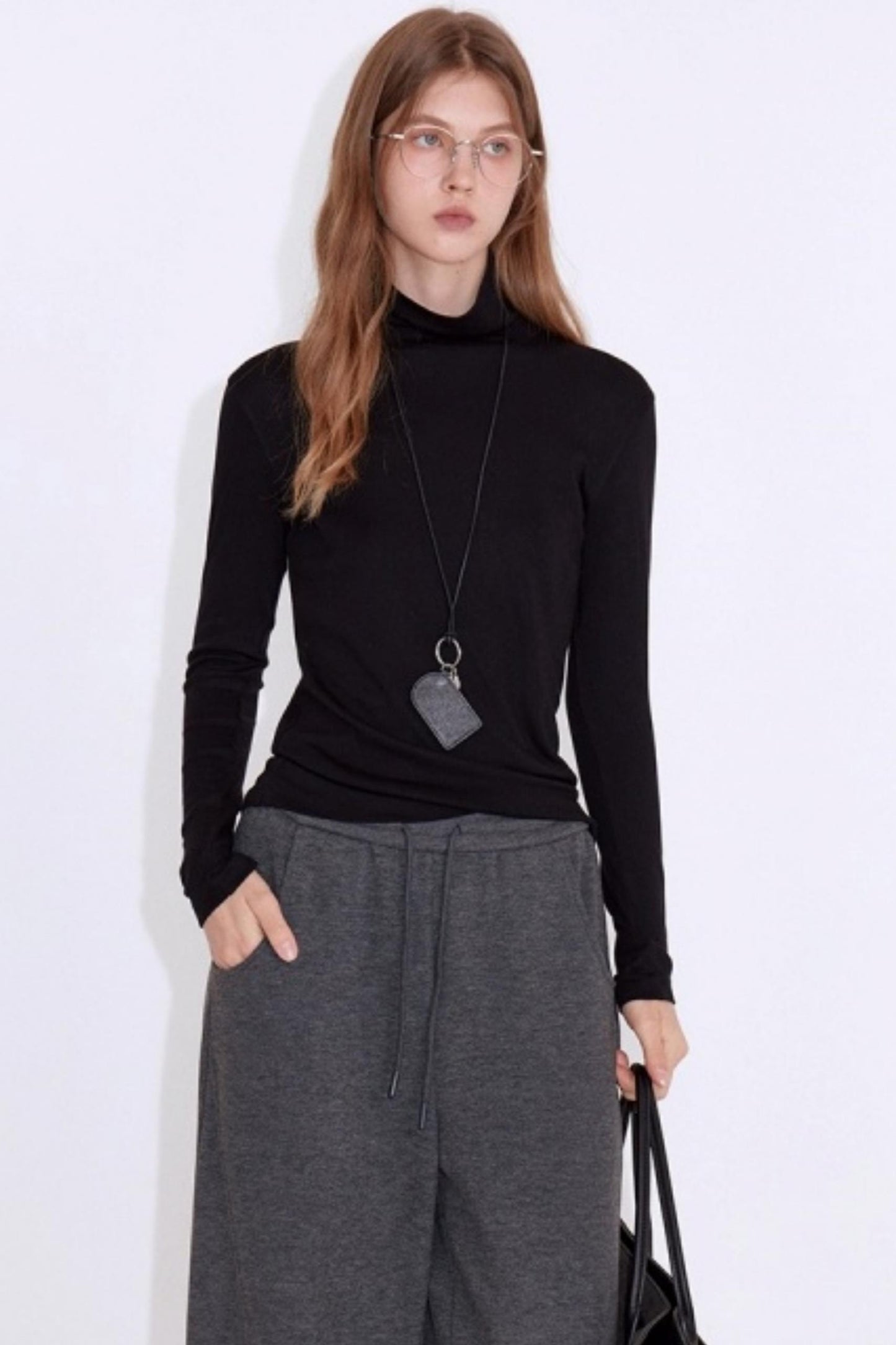 Cashmere Blend Knit Slimmimg Sweater