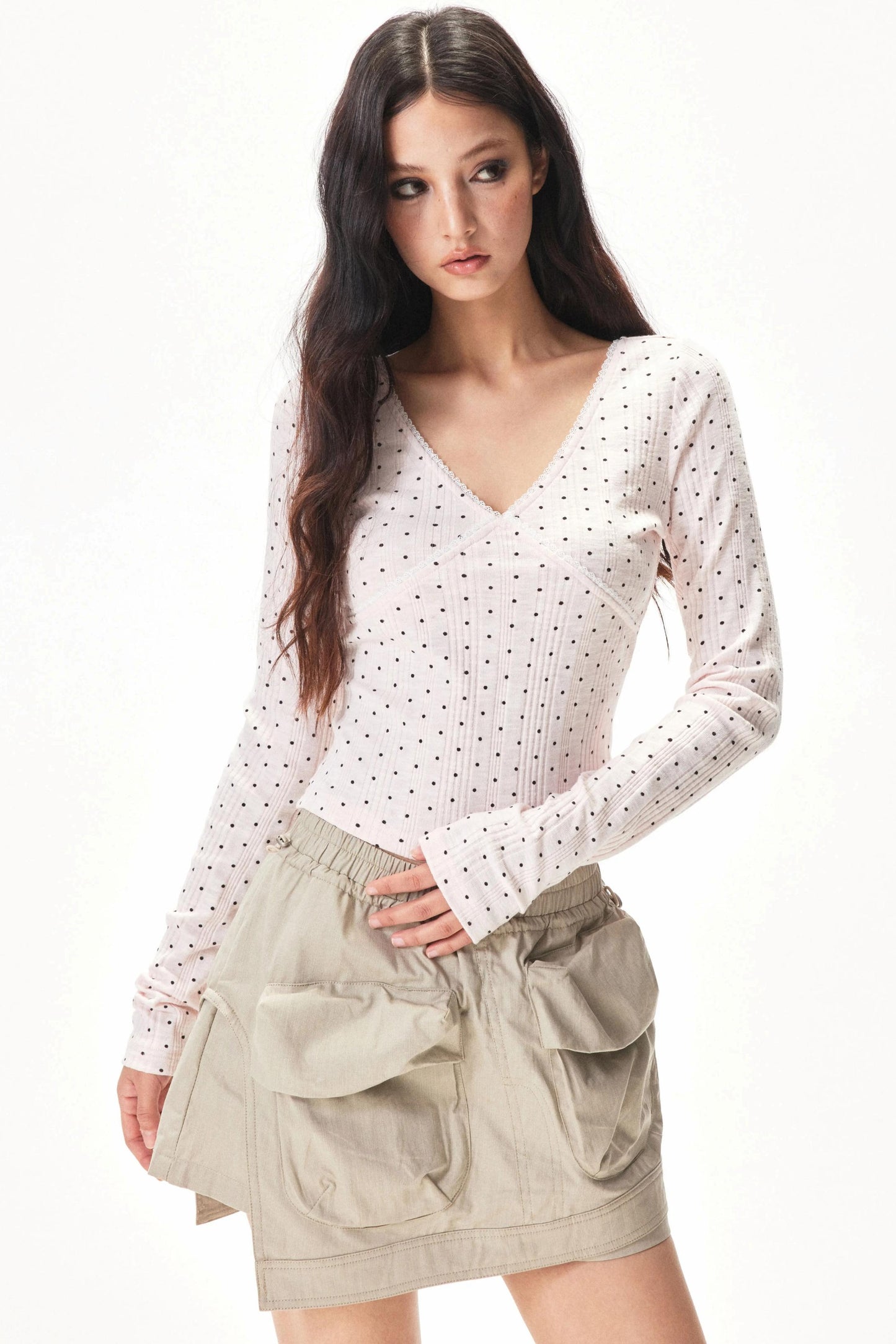 세로 스트라이프 물방울 탑