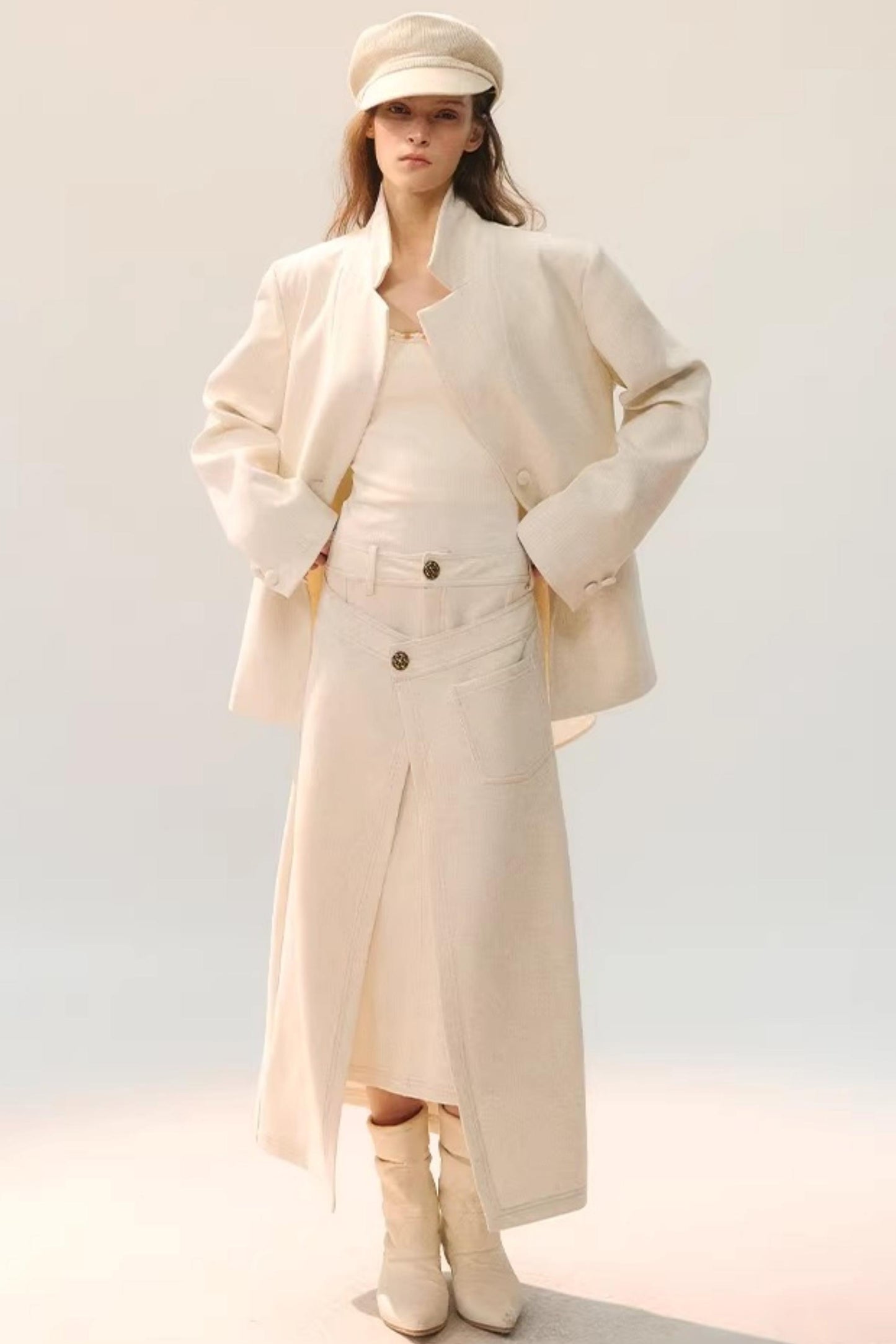 Contrasting Layered Half Skirt