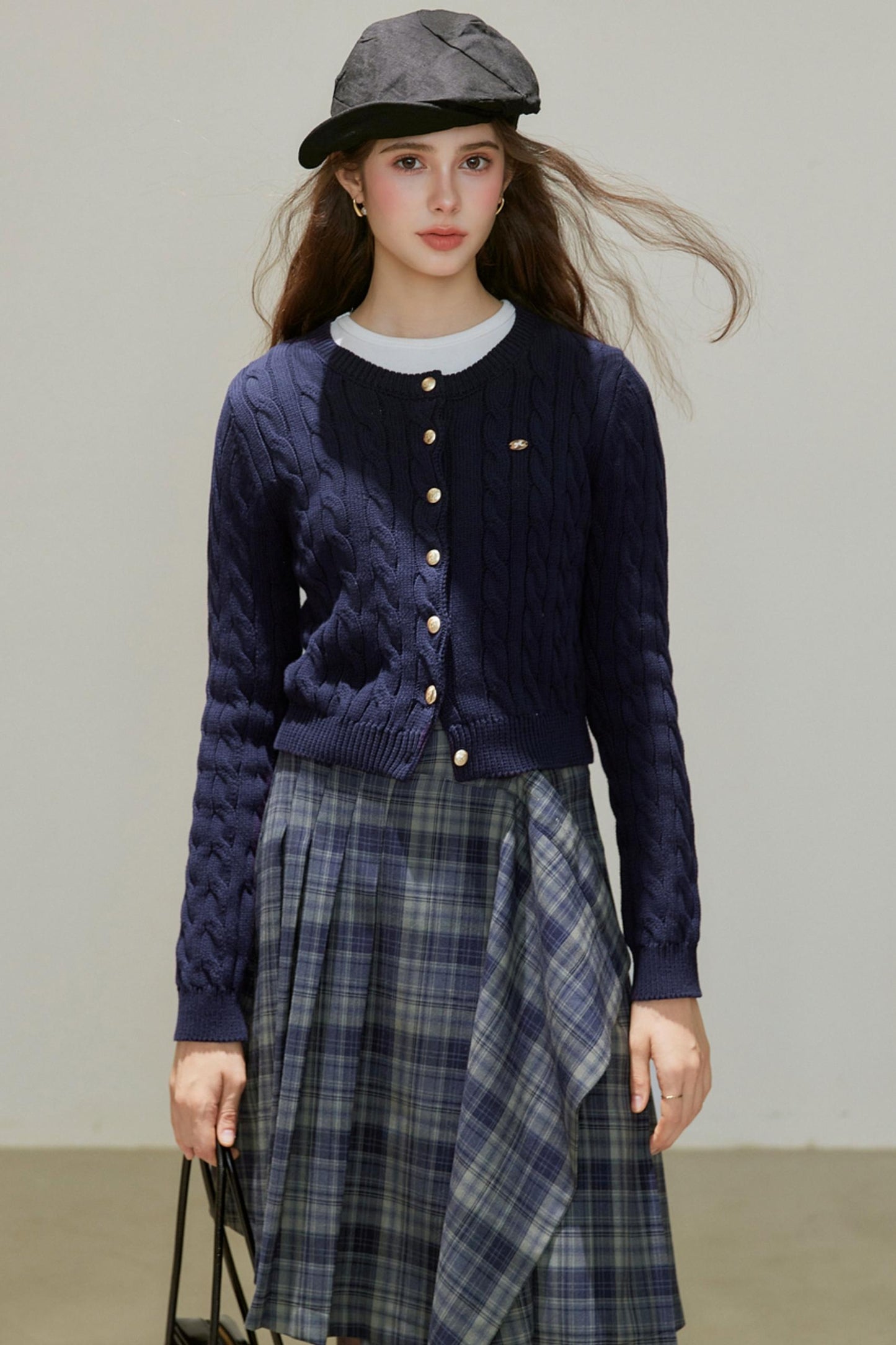 Crew-Neck Knitted Cardigan