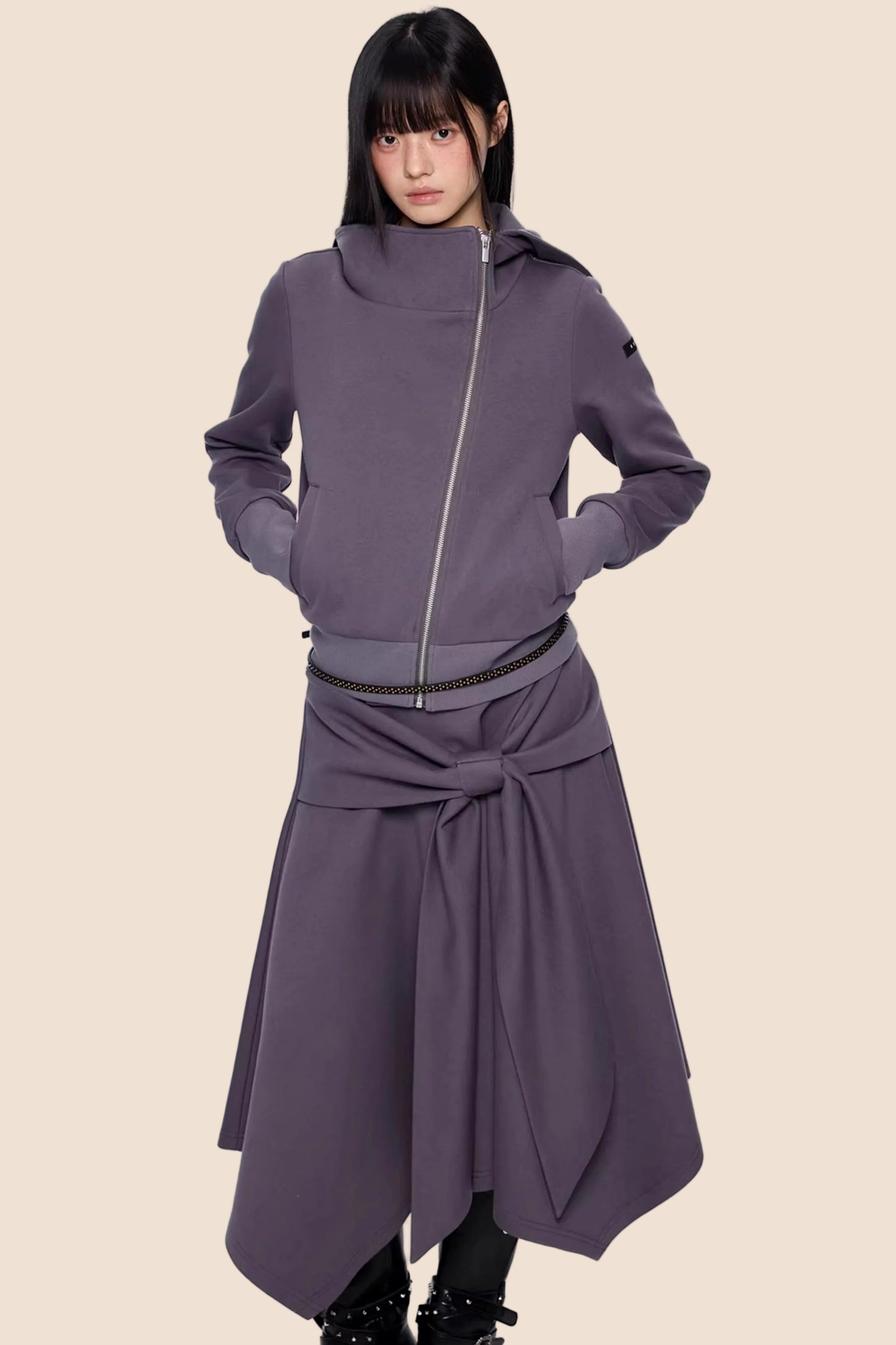 Diagonal Zipper Hooded Jacket Set-Up