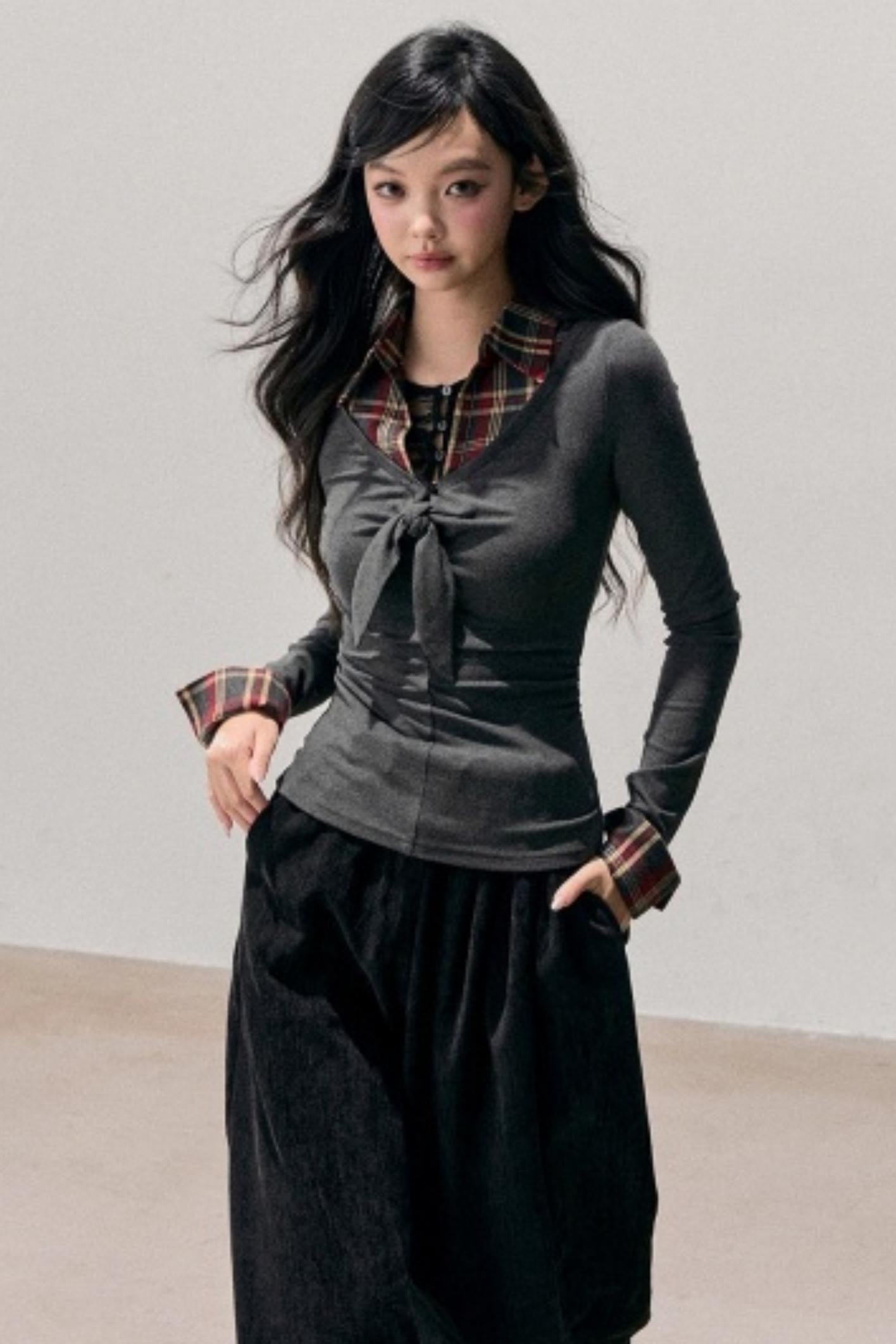 Knitted Plaid Slimming Top