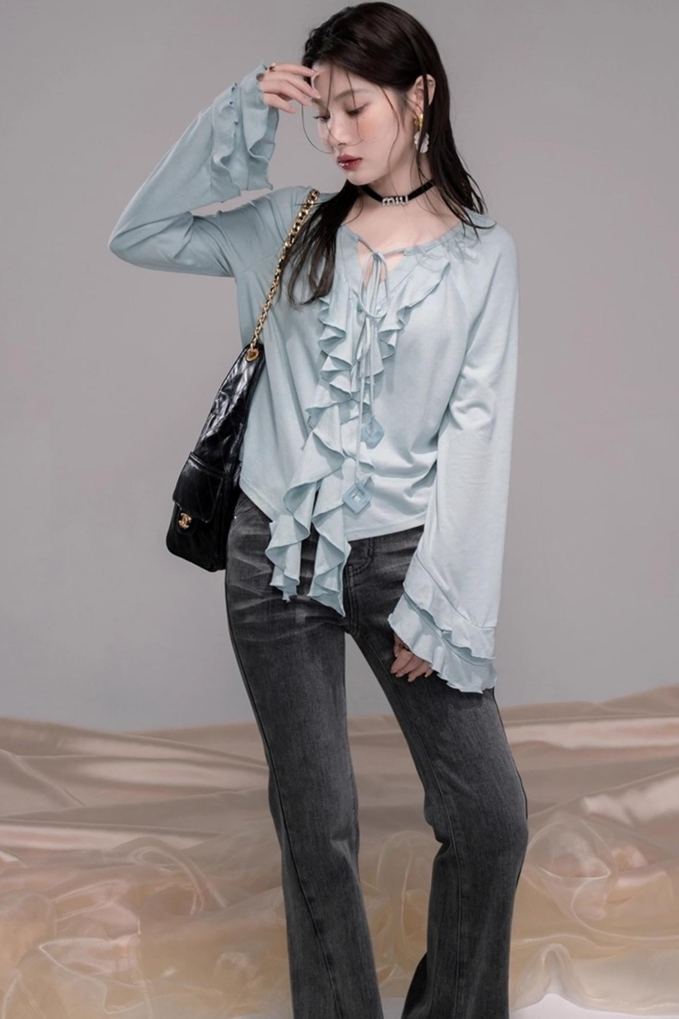 Lotus Leaf Neck Wool Knitted Shirt