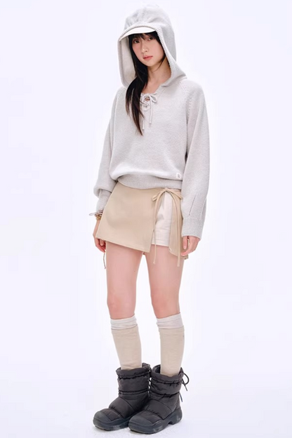 High-Gloss Two-Tone Slouch Socks