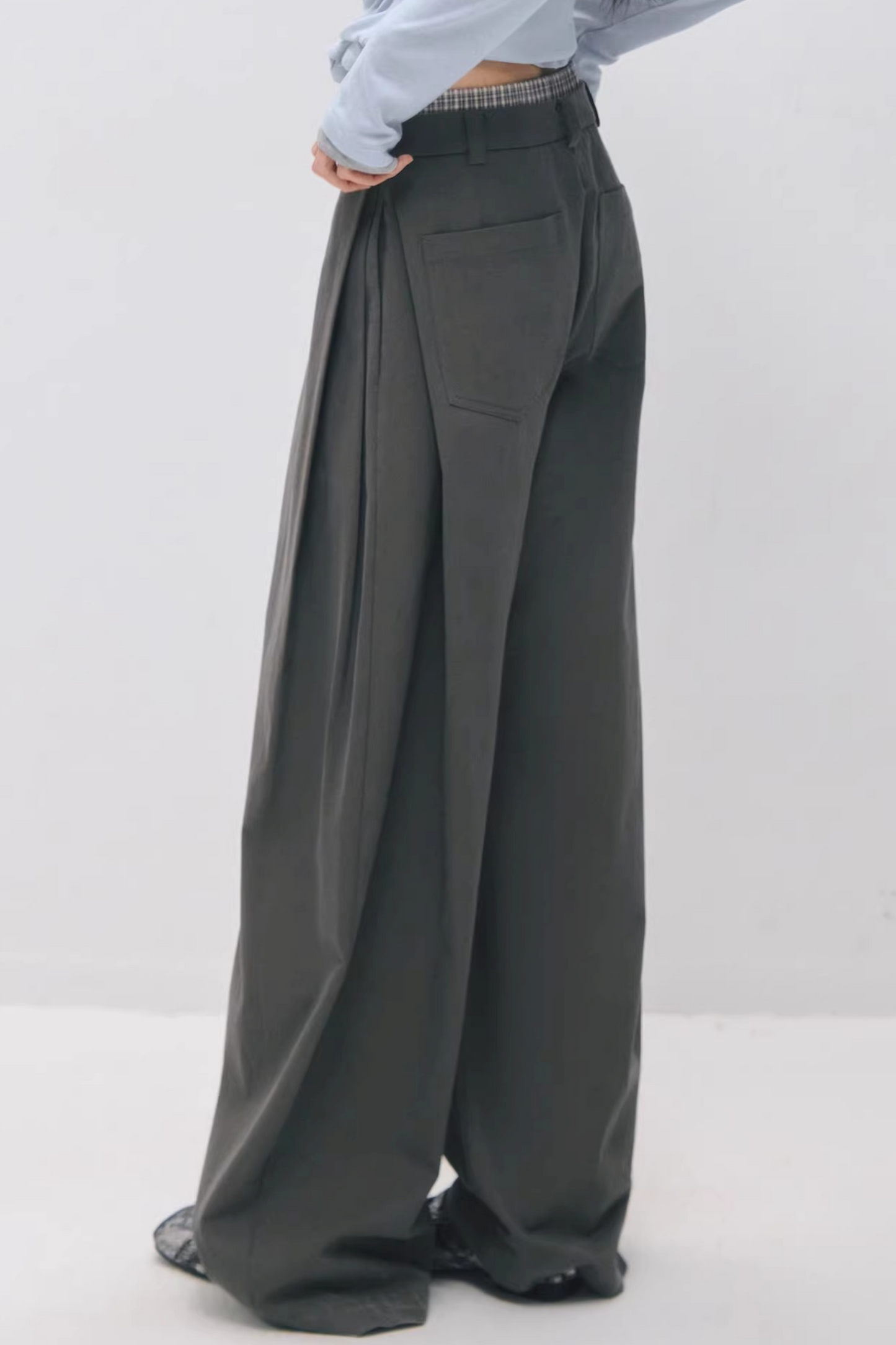 더블 웨이스트 밴드 플리츠 바지