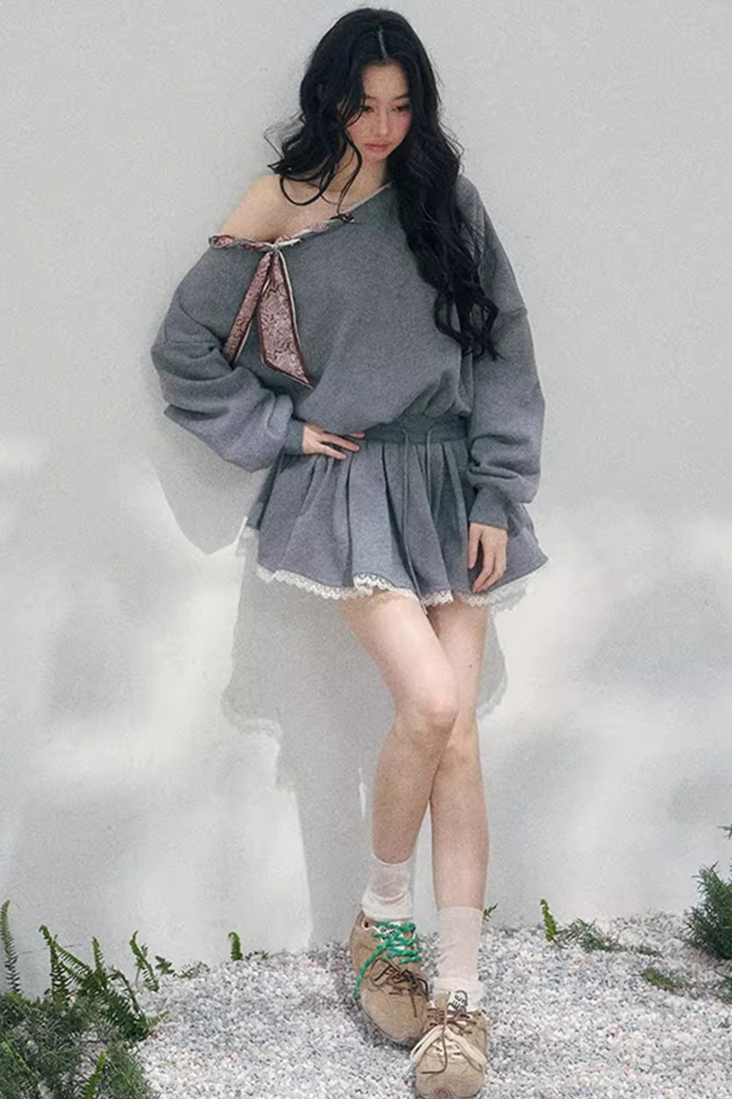 Spitzen-Ein-Schulter-Kleid