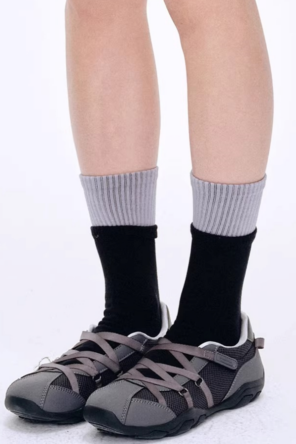 Retro Color-Blocked Stripe Socks