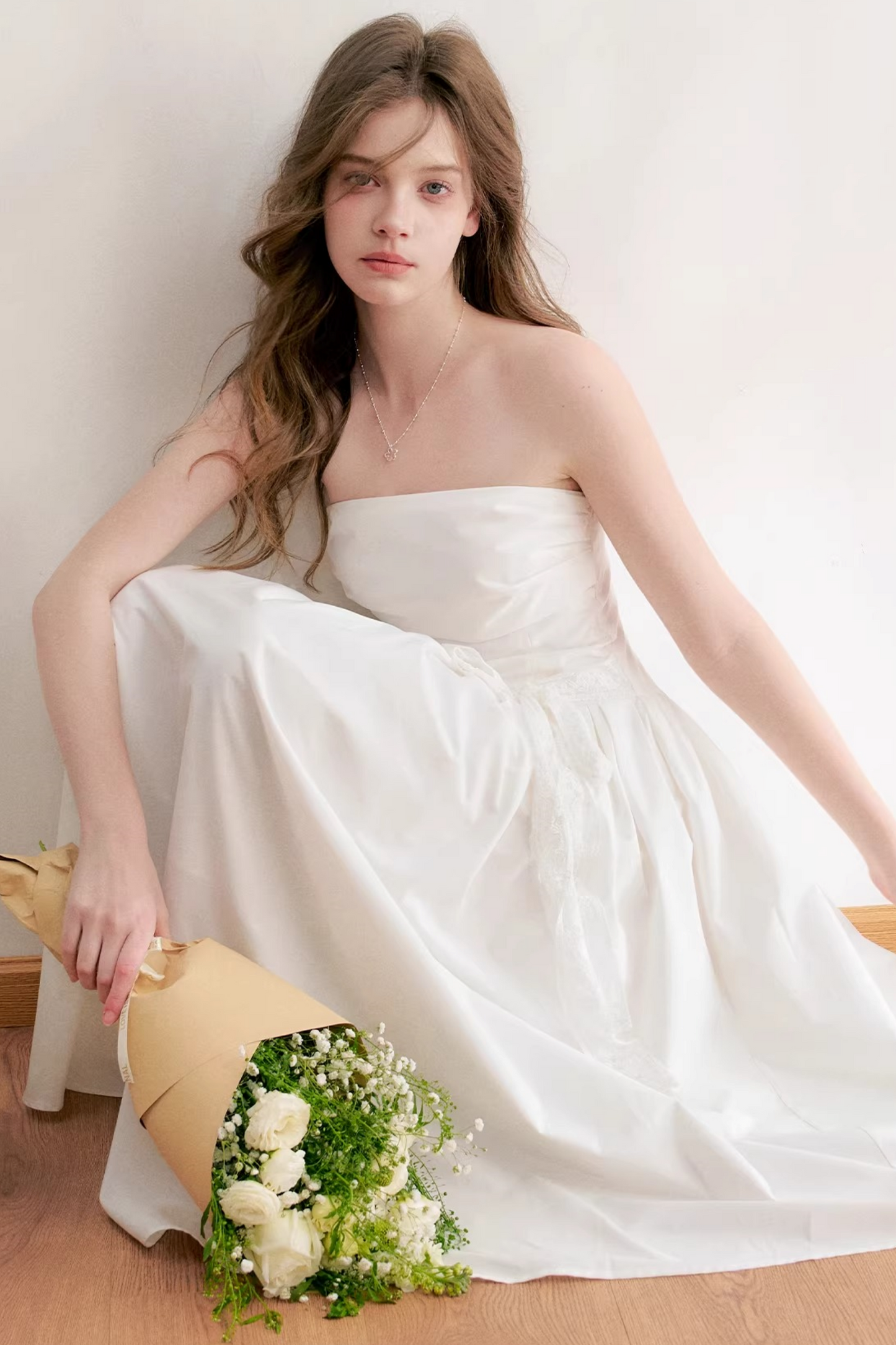 Delicate Lace Strapless Dress