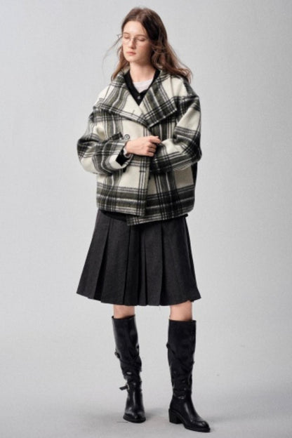 Large Lapel Plaid Woolen Coat