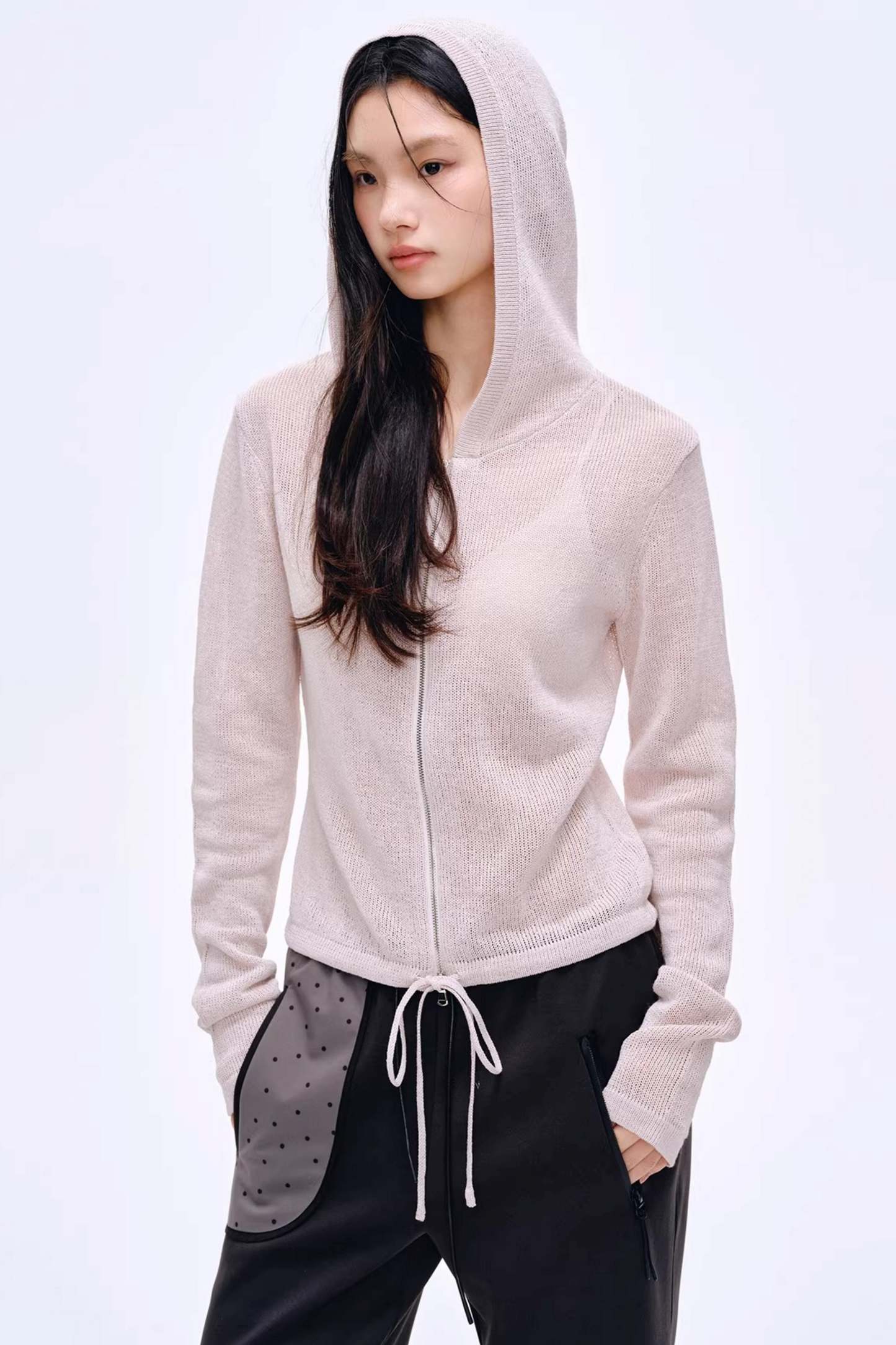 Pantalones deportivos con capa de aire y lunares