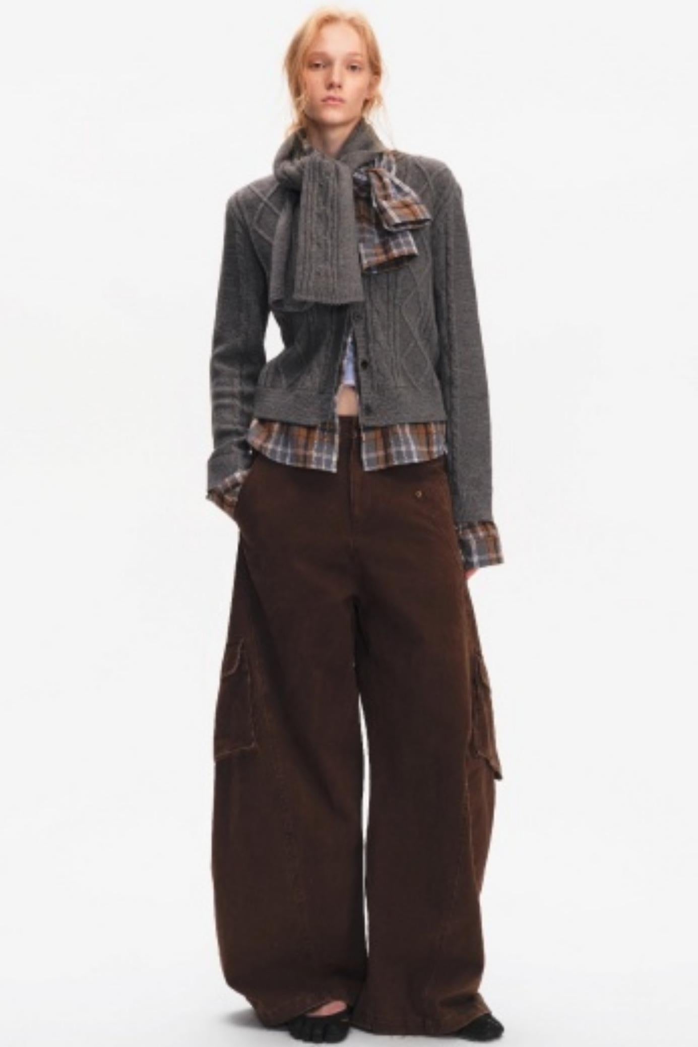 Wool Twist Cardigan Sweater Set-Up