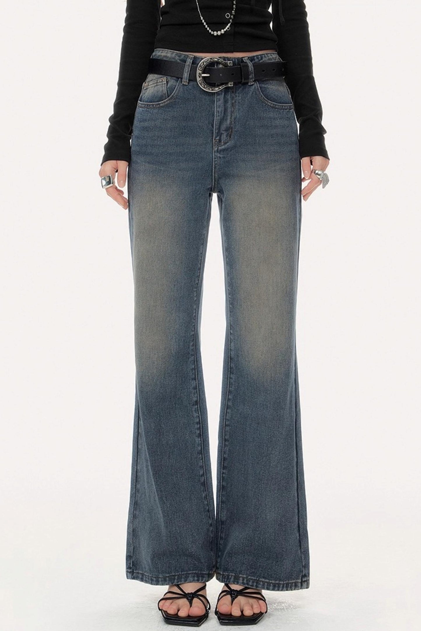 Retro V-Shaped High-Waisted Slim Jeans