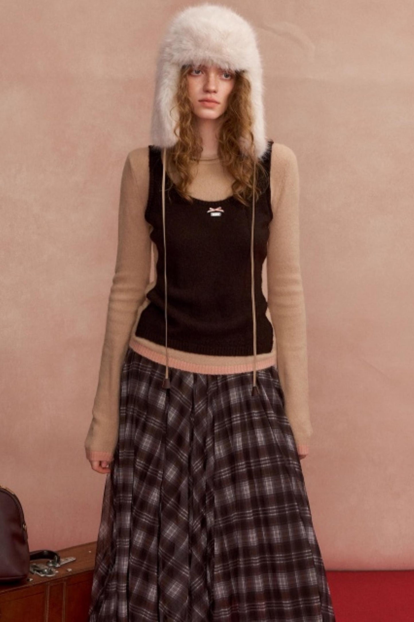 Contrasting Color Layered Sweater