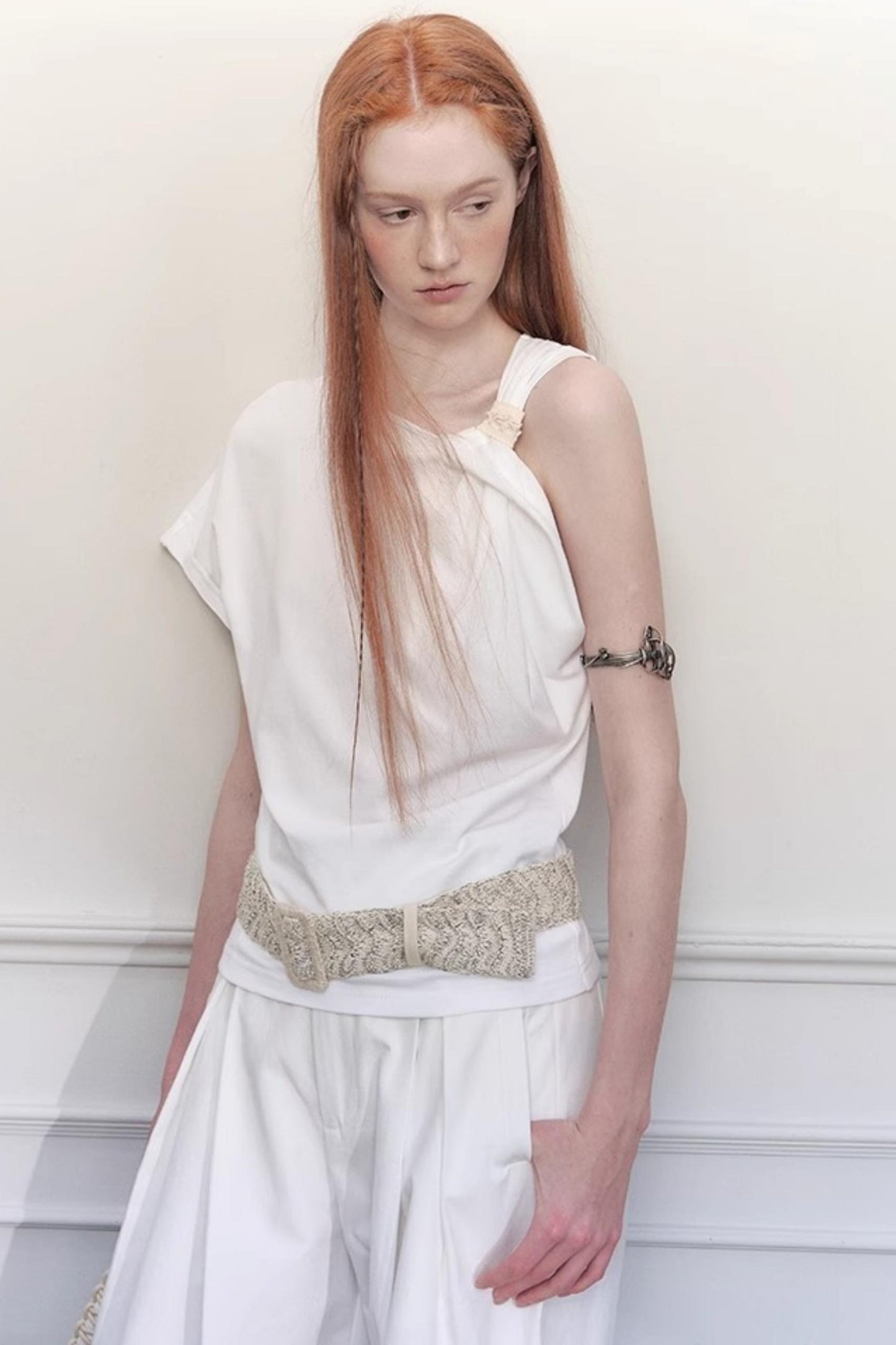 Twisted Cloud Shoulder Tee