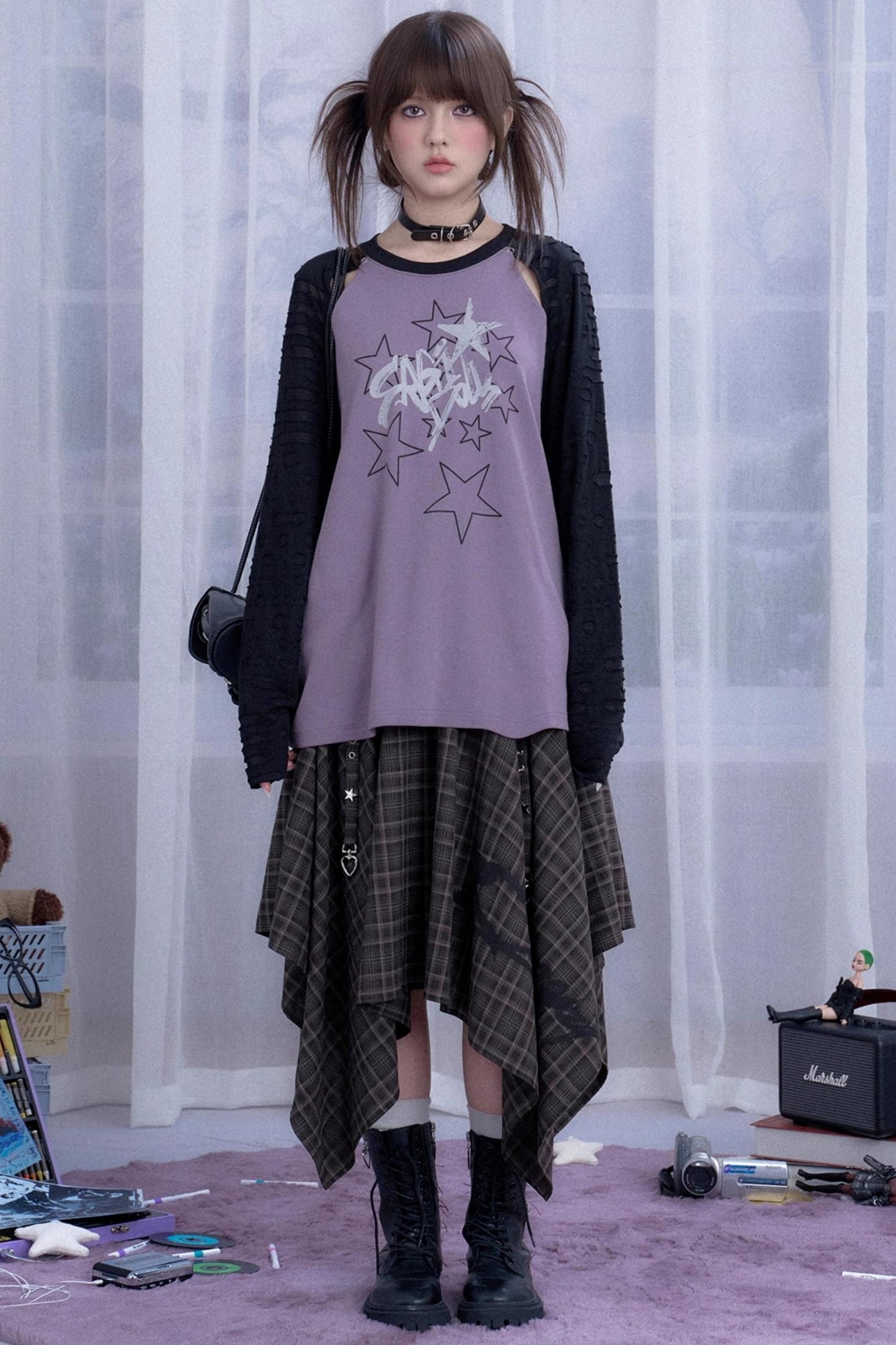 Star Hollow Raglan T-Shirt