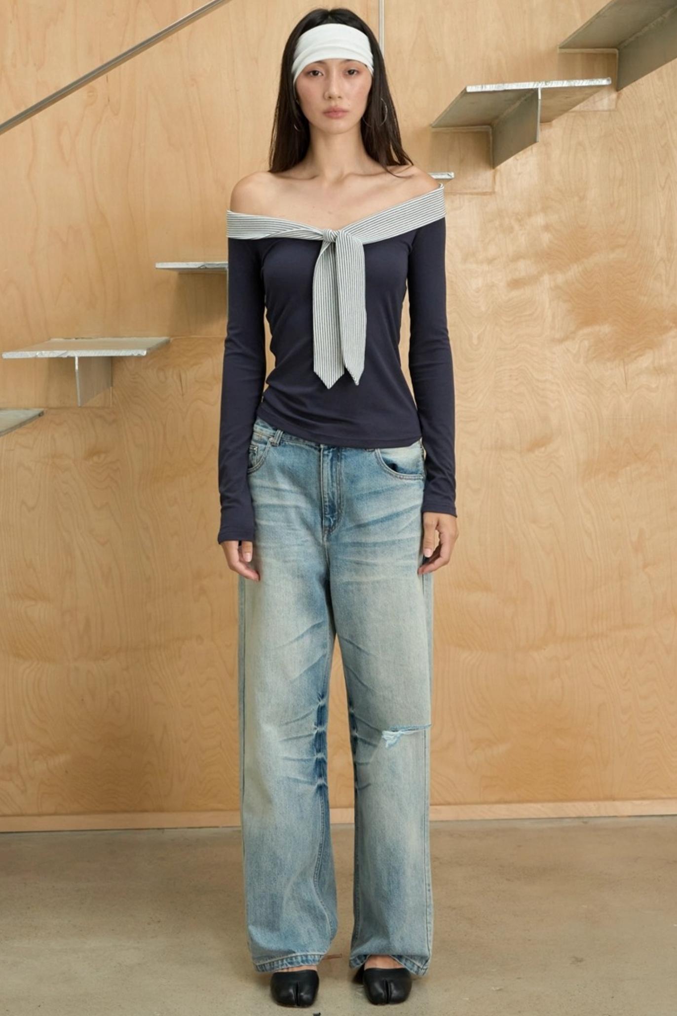 Old Washed Ripped Jeans