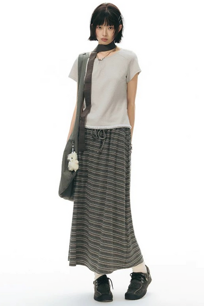 Retro Pleated Neck T-Shirt