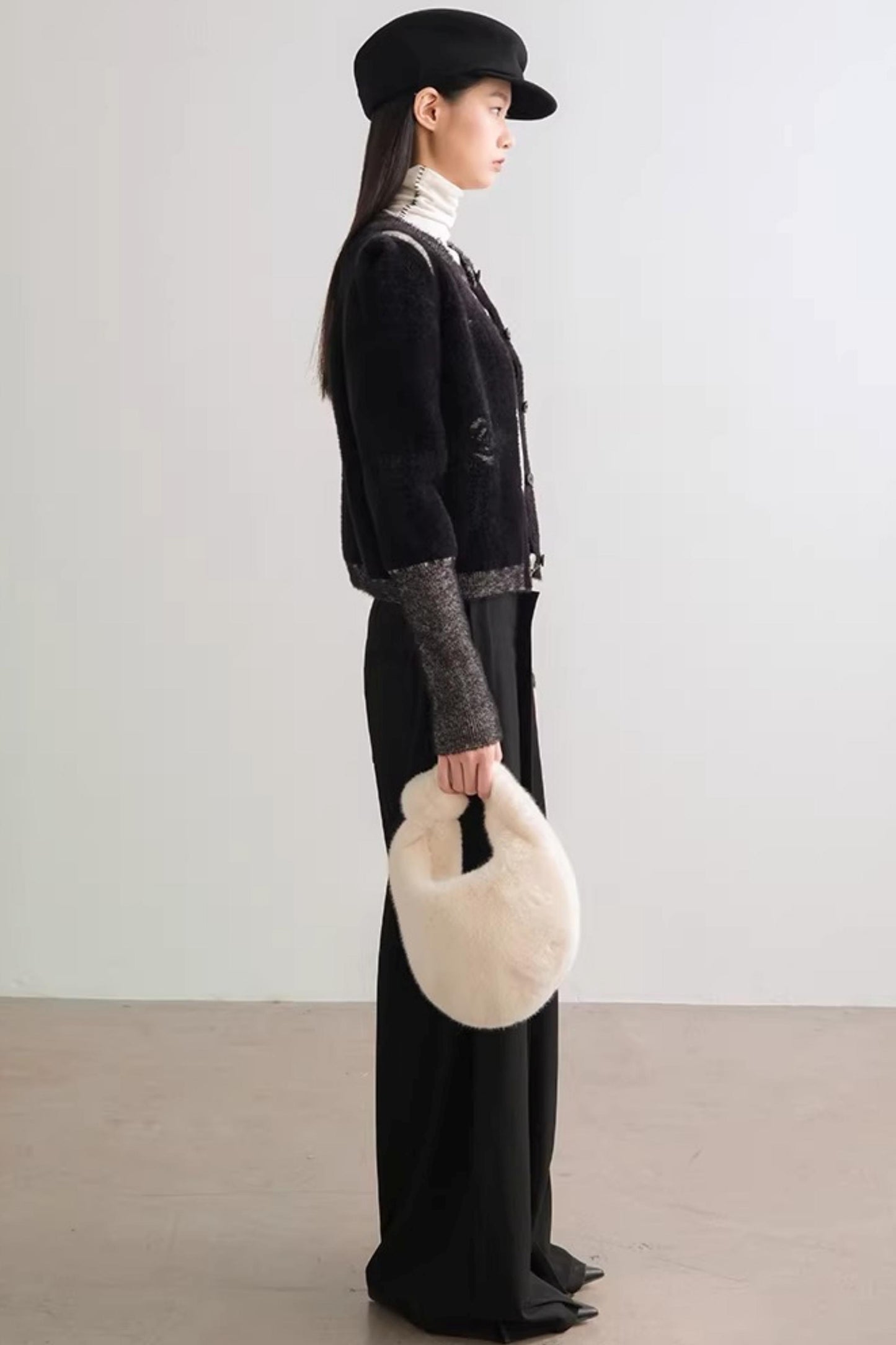 Scattered Roses Jacquard Cardigan