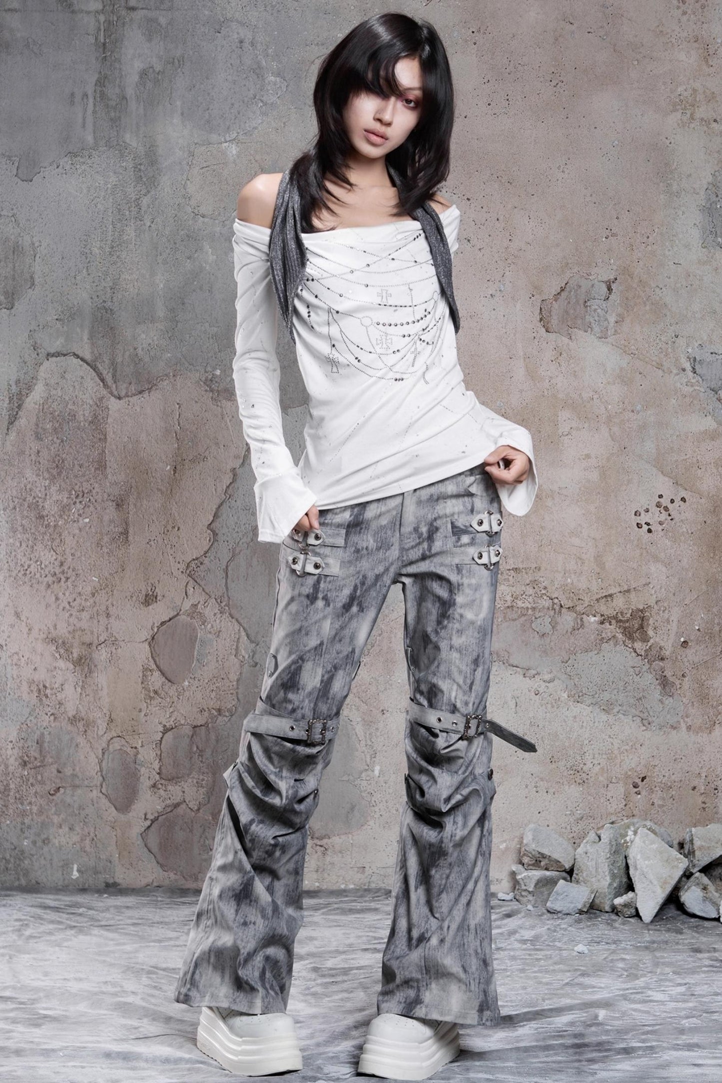 Diamond Collar Knit Top