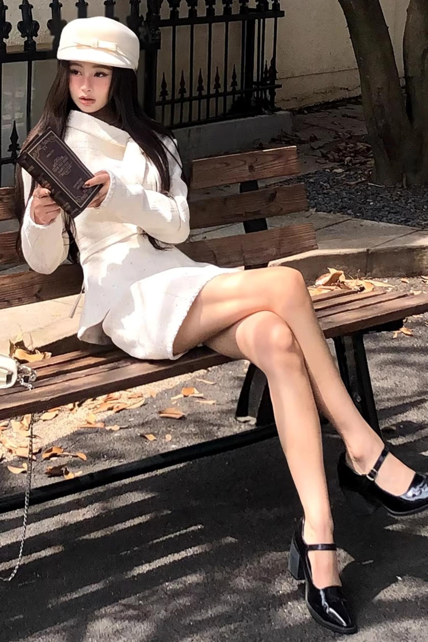 Elegant Narcissus Ribbon Suit Set-Up