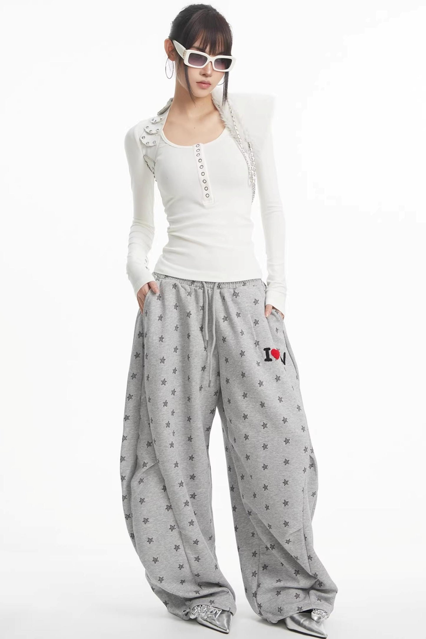 회색 별 프린트 와이드 레그 팬츠