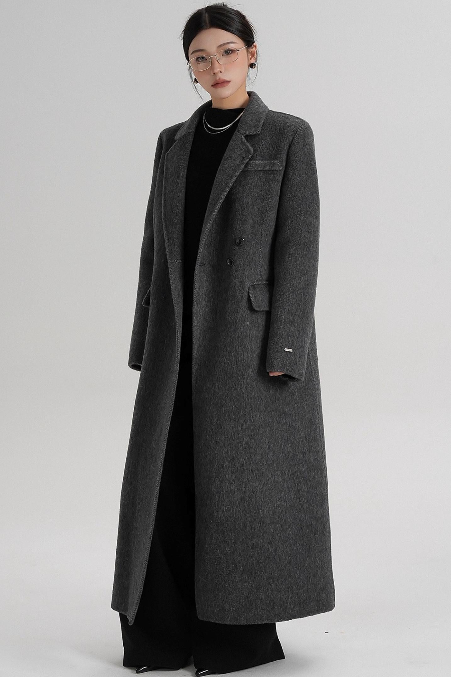 Reversible Long Shoulder Wool Coat
