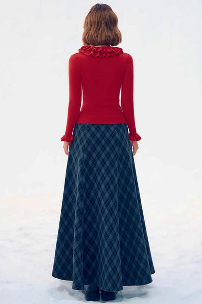 Three-Dimensional Lace Knit Slim Top