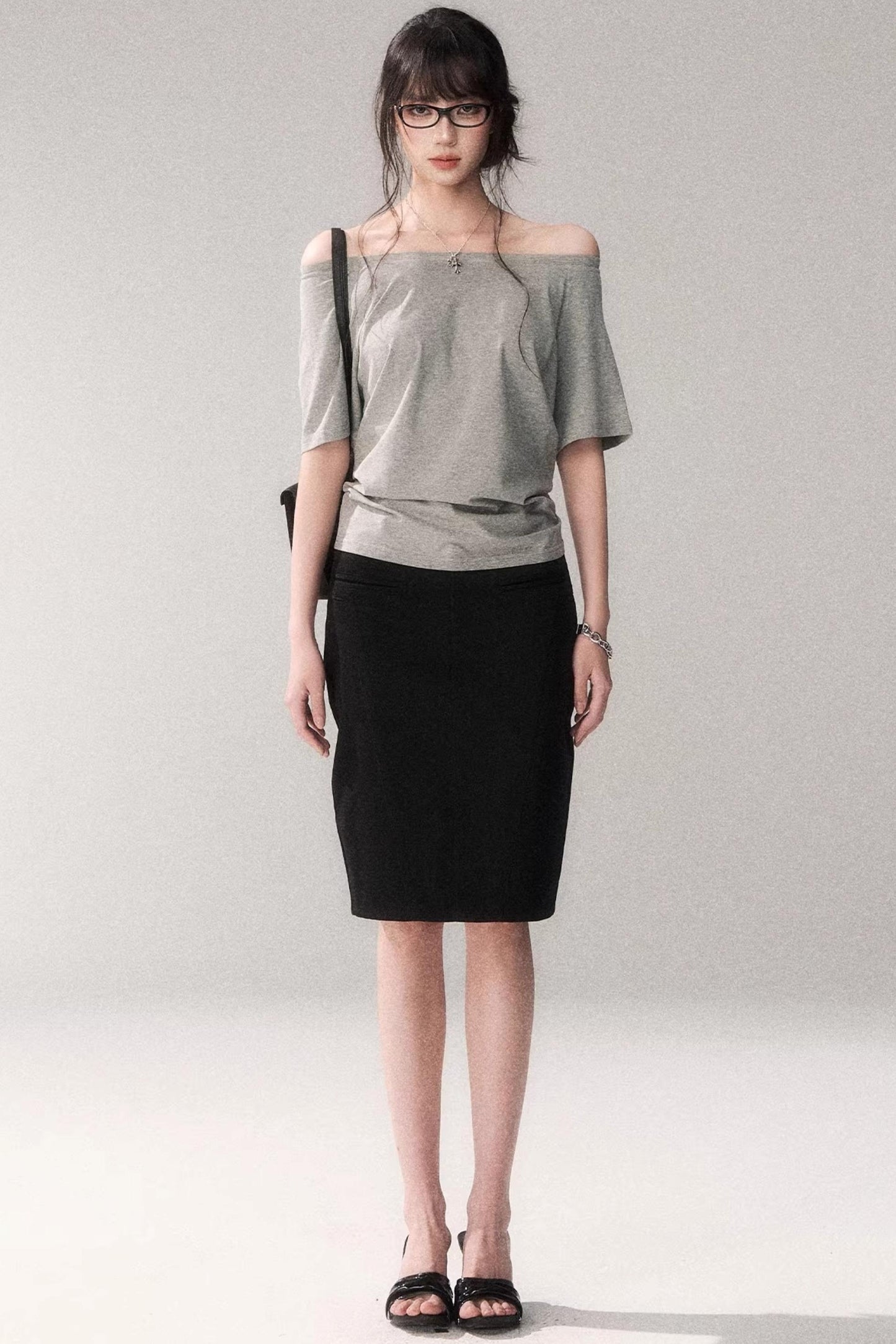 Off-Shoulder Stretchy Summer Top