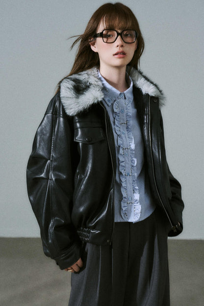 Soft Minimal Shoulder Top