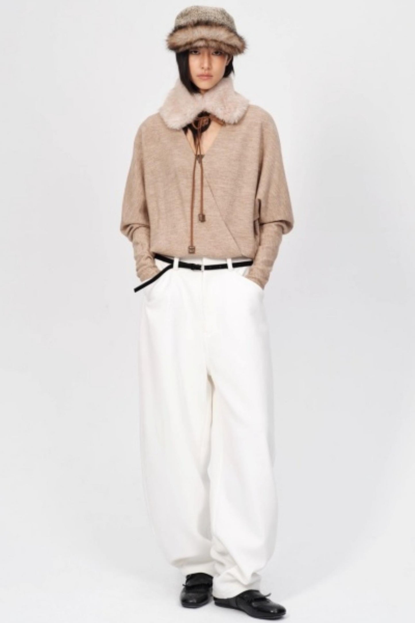 Thickened Oatmeal V-Neck Top