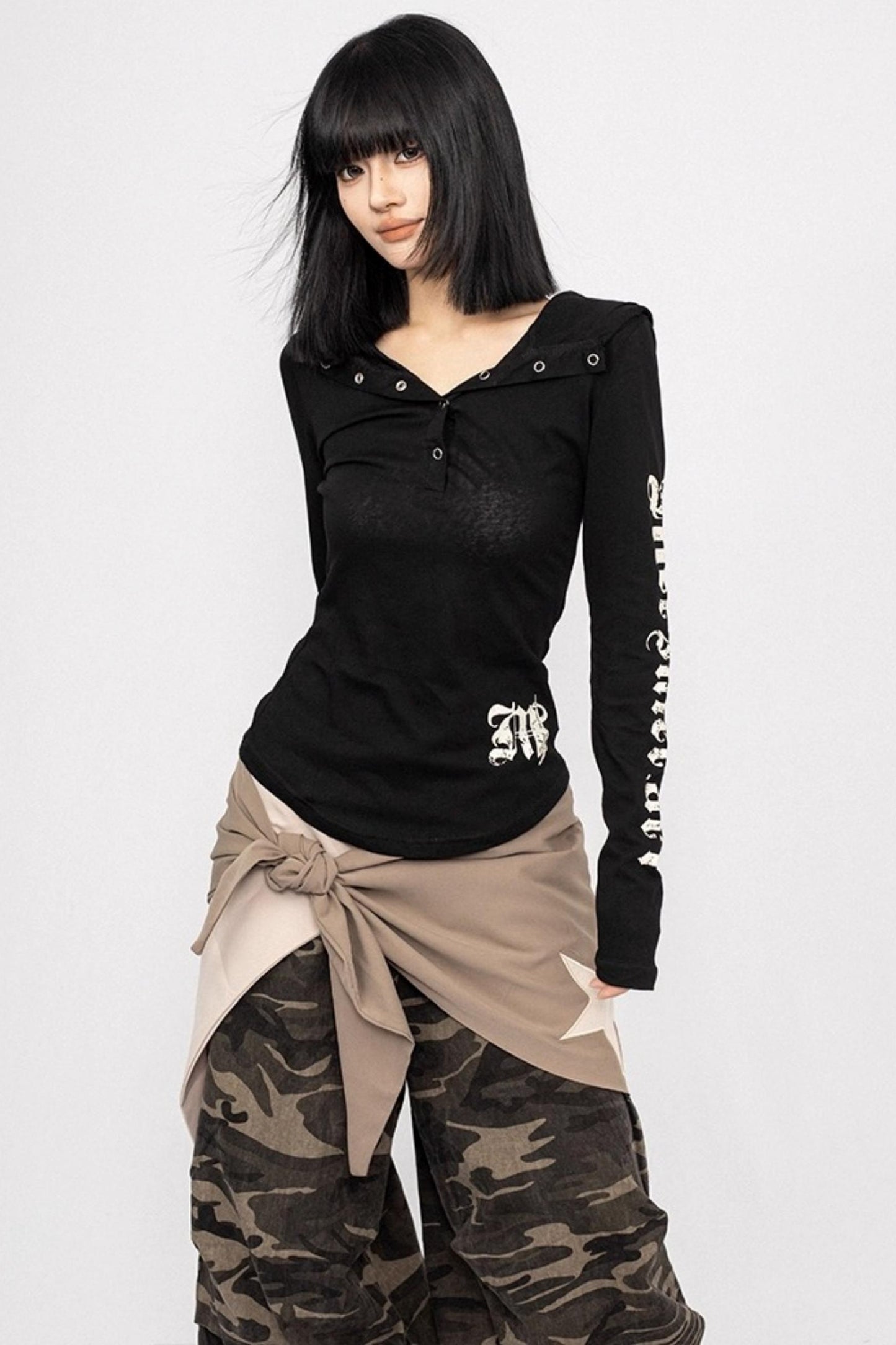 Vintage Spice V-Neck Hooded Top