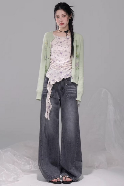 Flatternde-Frühlingsblumen-Bluse